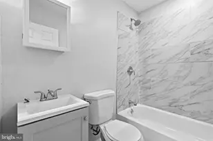47 Mintleaf Rd, Levittown, PA 19056 - Photo 15