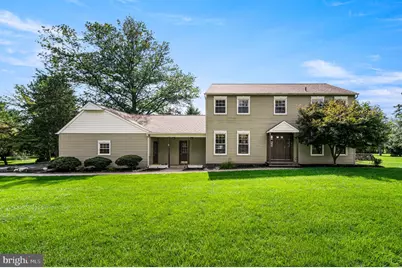 113 Glenwood Drive, Washington Crossing, PA 18977 - Photo 3