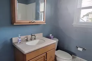 925 Roberts Rd, Warminster, PA 18974 - Photo 17