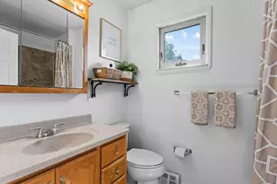 2051 Roselyn Dr, Feasterville-Trevose, PA 19053 - Photo 27