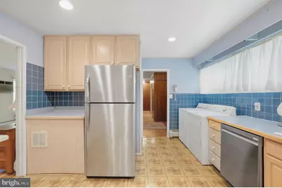 6 Seckelpear Road, Levittown, PA 19056 - Photo 29