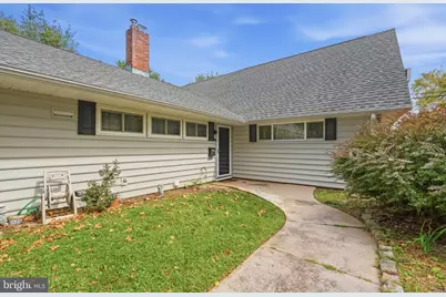 6 Seckelpear Road, Levittown, PA 19056 - Photo 11