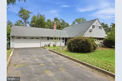 6 Seckelpear Road, Levittown, PA 19056 - Photo 3