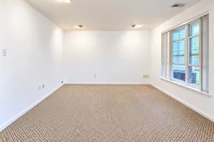 47 Skyview Way, Newtown, PA 18940 - Photo 11