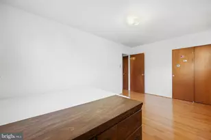 3242 Parkview Dr, Bensalem, PA 19020 - Photo 17