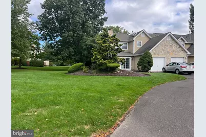 2306 Orchard Hill Circle, Warrington, PA 18976 - Photo 3