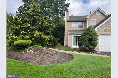 2306 Orchard Hill Circle, Warrington, PA 18976 - Photo 5
