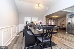 28 Inlet Rd, Levittown, PA 19057 - Photo 19