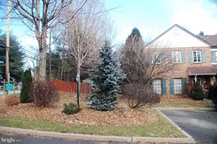 176 Kenton Dr, Langhorne, PA 19047 - Photo 1