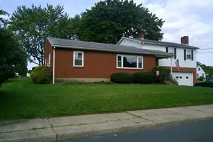 408 N Penrose St, Quakertown, PA 18951 - Photo 1