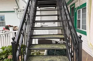 10 Middle Rd, Levittown, PA 19056 - Photo 27