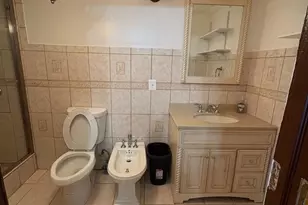 10 Middle Rd, Levittown, PA 19056 - Photo 35