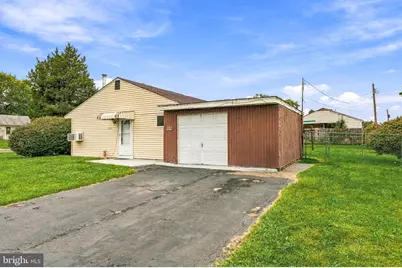 265 Wyandotte Road, Fairless Hills, PA 19030 - Photo 3