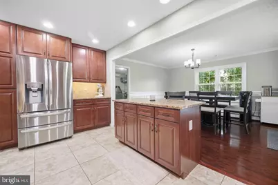 292 Indian Creek Drive, Levittown, PA 19057 - Photo 11