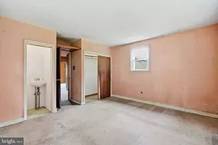 2584 Galloway Rd, Bensalem, PA 19020 - Photo 15