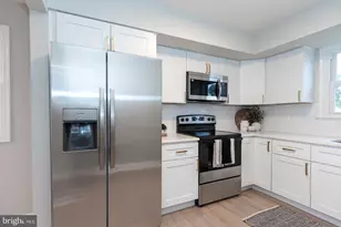 902 Excelsior Ave, Croydon, PA 19021 - Photo 9