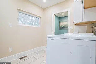 117 Park Ave, Morrisville, PA 19067 - Photo 25
