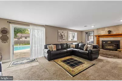 1043 Davisville Road, Southampton, PA 18966 - Photo 3