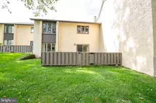 79 Golf Club Dr, Langhorne, PA 19047 - Photo 17