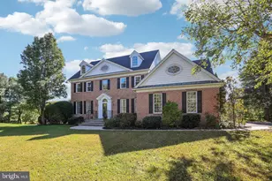 125 Heather Dr, New Hope, PA 18938 - Photo 1