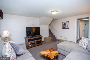 995 Hilltop Rd, Warminster, PA 18974 - Photo 21