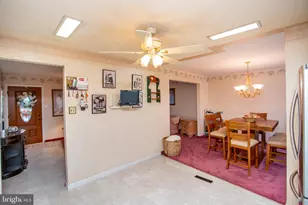 995 Hilltop Rd, Warminster, PA 18974 - Photo 11