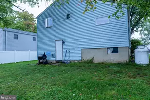 423 Sunnemeade Ave, Warminster, PA 18974 - Photo 31