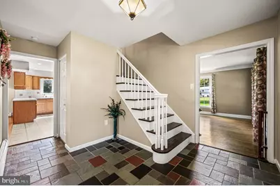 113 Glenwood Drive, Washington Crossing, PA 18977 - Photo 5