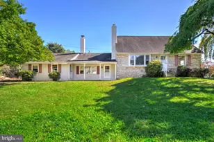 100 New Jersey Ave, Chalfont, PA 18914 - Photo 1