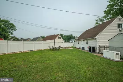 587 Arbor Road, Morrisville, PA 19067 - Photo 5