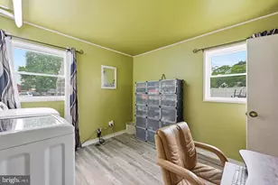 587 Arbor Rd, Morrisville, PA 19067 - Photo 19