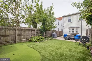 916 Cedar St, Bristol, PA 19007 - Photo 33