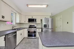 22 Steeplechase Dr, Doylestown, PA 18901 - Photo 15