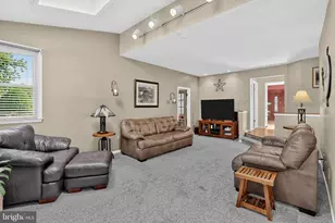 700 Fox Hollow Dr, Yardley, PA 19067 - Photo 13