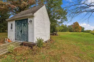 703 Broad St, Perkasie, PA 18944 - Photo 35