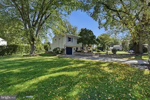82 Pawnee Rd, Doylestown, PA 18901 - Photo 5
