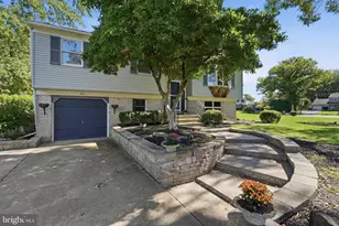 82 Pawnee Rd, Doylestown, PA 18901 - Photo 1