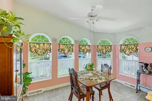 316 Blackberry Cir, New Hope, PA 18938 - Photo 17