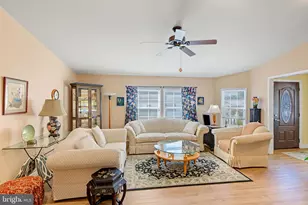 316 Blackberry Cir, New Hope, PA 18938 - Photo 7