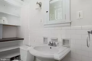 54 W State St, Doylestown, PA 18901 - Photo 5