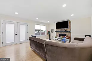 2628 Woodsview Dr, Bensalem, PA 19020 - Photo 15