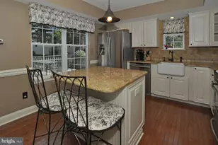 4553 French Dr, Doylestown, PA 18902 - Photo 9