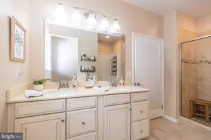 1109 Lynch Cir, Warminster, PA 18974 - Photo 23