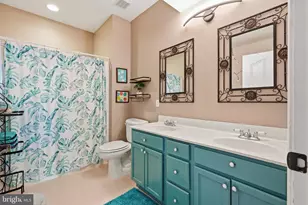 222 Dorchester Dr, Sellersville, PA 18960 - Photo 11
