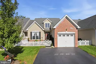 222 Dorchester Dr, Sellersville, PA 18960 - Photo 1