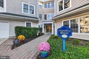 42 W College Ave, Yardley, PA 19067 - Photo 3