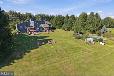 215 E Dark Hollow Road, Pipersville, PA 18947 - Photo 45