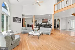 215 E Dark Hollow Rd, Pipersville, PA 18947 - Photo 9
