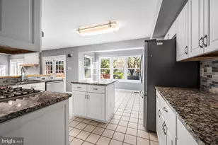 532 Heritage Oak Dr, Yardley, PA 19067 - Photo 9