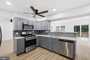 2241 Blackhorse Dr, Warrington, PA 18976 - Photo 11